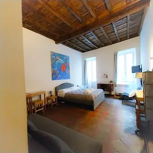 Apartment Sunhouserome, Rome