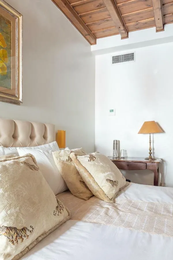 Apartament Spanish Steps Casa Nes Rzym